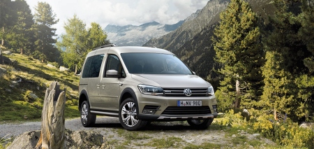 Im Alltag über Stock und Stein: der neue Caddy Alltrack.